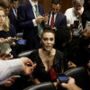 Alyssa Milano’s dress at Kavanaugh hearing sparks Twitter firestorm...
